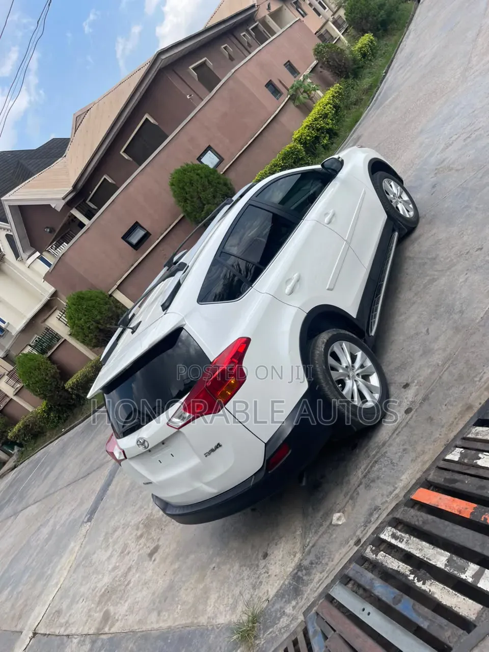 Toyota RAV4 2016 White