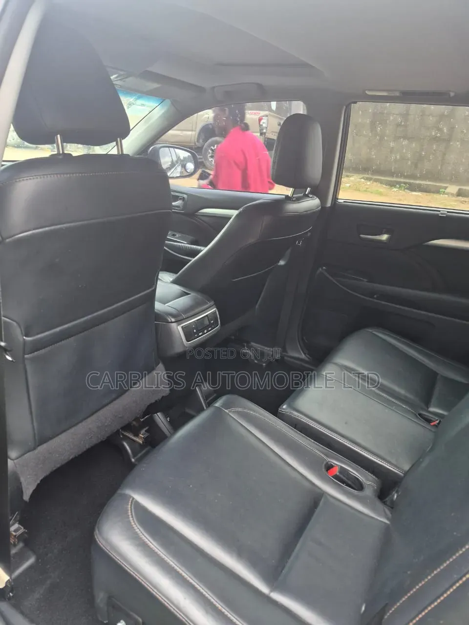 Toyota Highlander XLE 4dr SUV AWD (3.5L 6cyl 6A) 2015