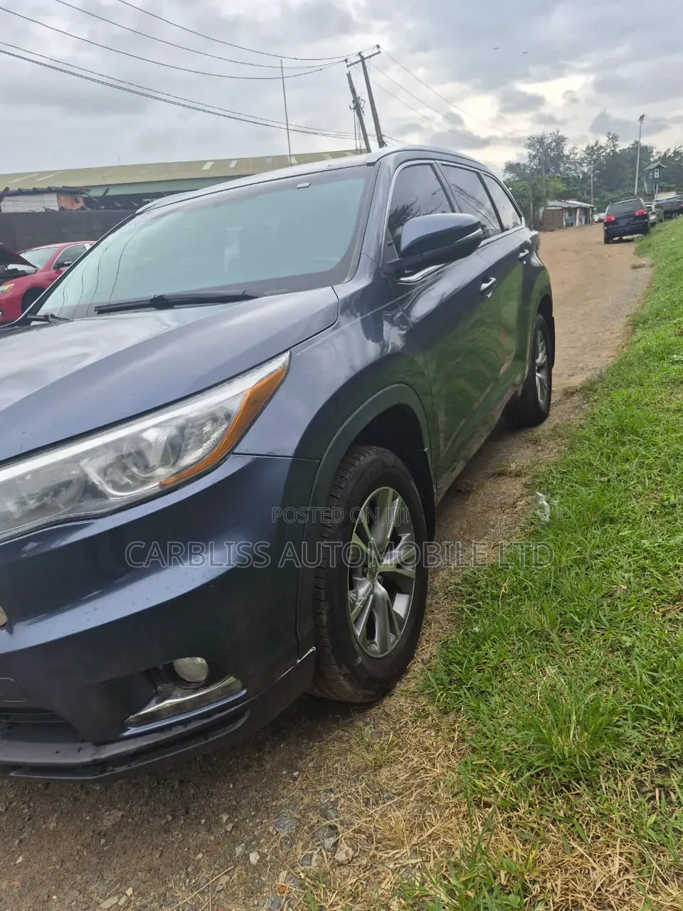 Toyota Highlander XLE 4dr SUV AWD (3.5L 6cyl 6A) 2015
