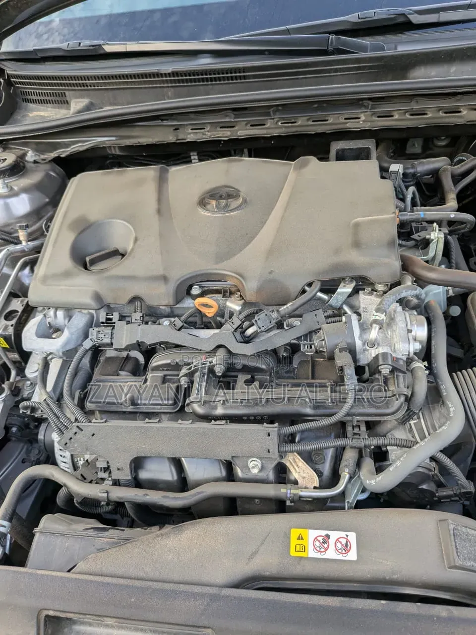 Toyota Camry 2024 Silver