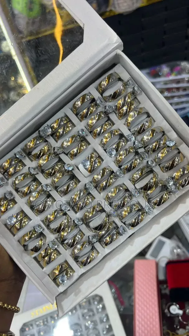 Fashion Ring