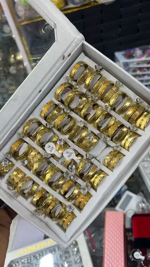 Fashion Ring