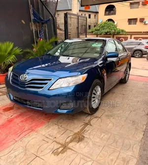 Toyota Camry 2011 Blue