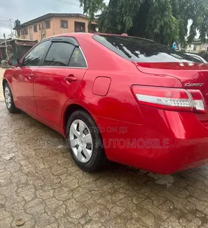 Toyota Camry 2011 Red