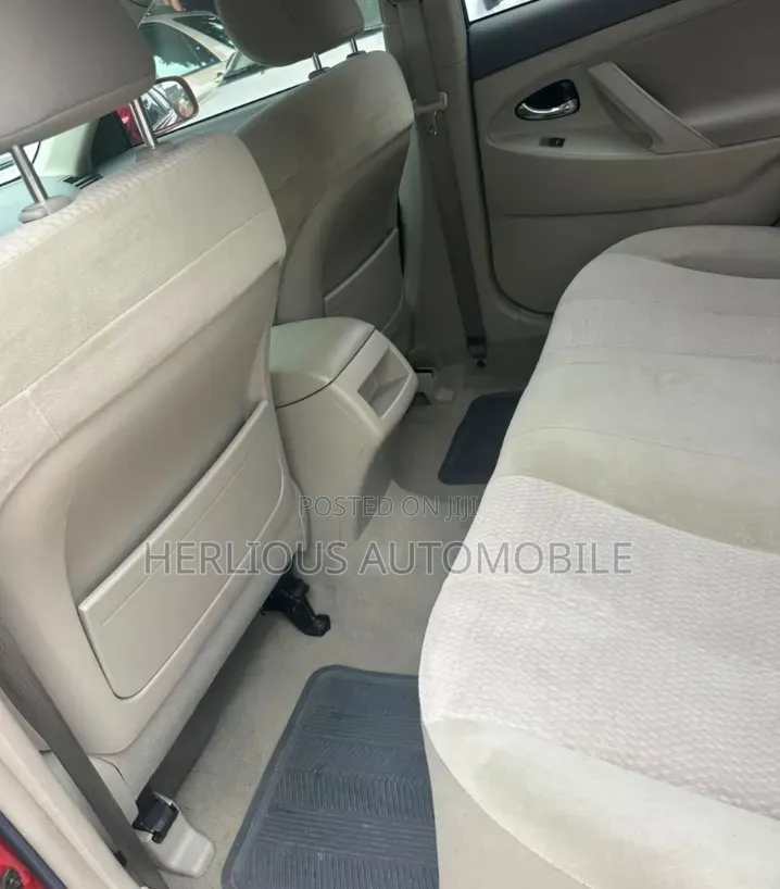 Toyota Camry 2011 Red