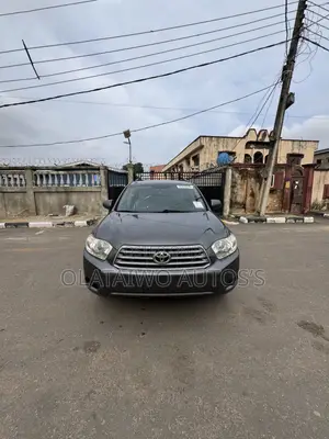 Toyota Highlander 4x4 2008 Gray