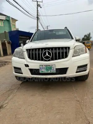 Mercedes-Benz GLK-Class 350 4MATIC 2010 White