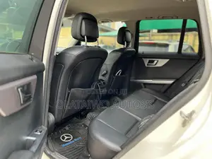 Mercedes-Benz GLK-Class 350 4MATIC 2010 White