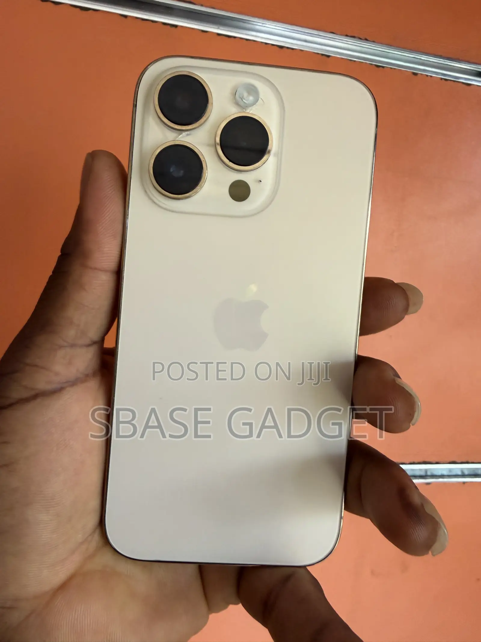 Apple iPhone 14 Pro 128 GB Gold