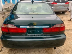 Honda Accord 2000 Green