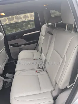 Toyota Highlander 2017 Silver