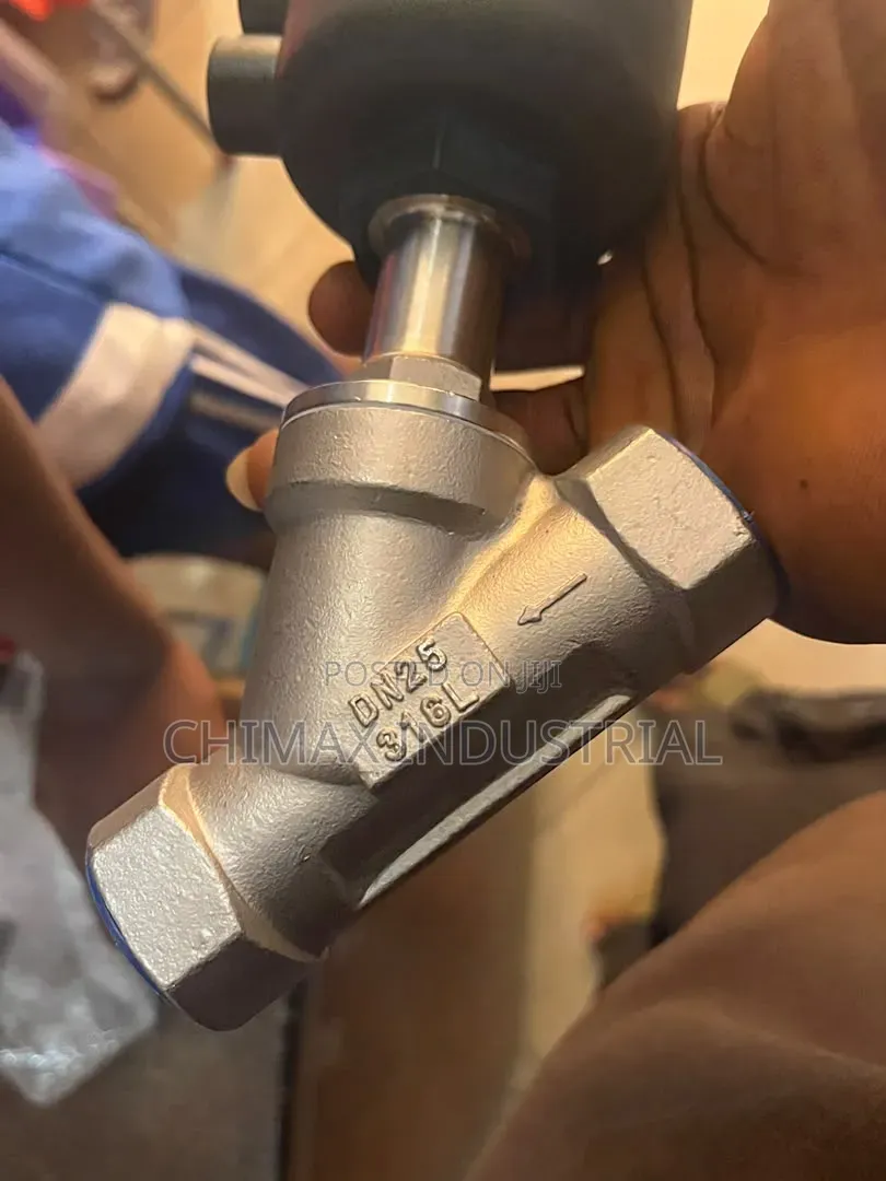 Pneumatically Actuated Angle Seat Piston Valve