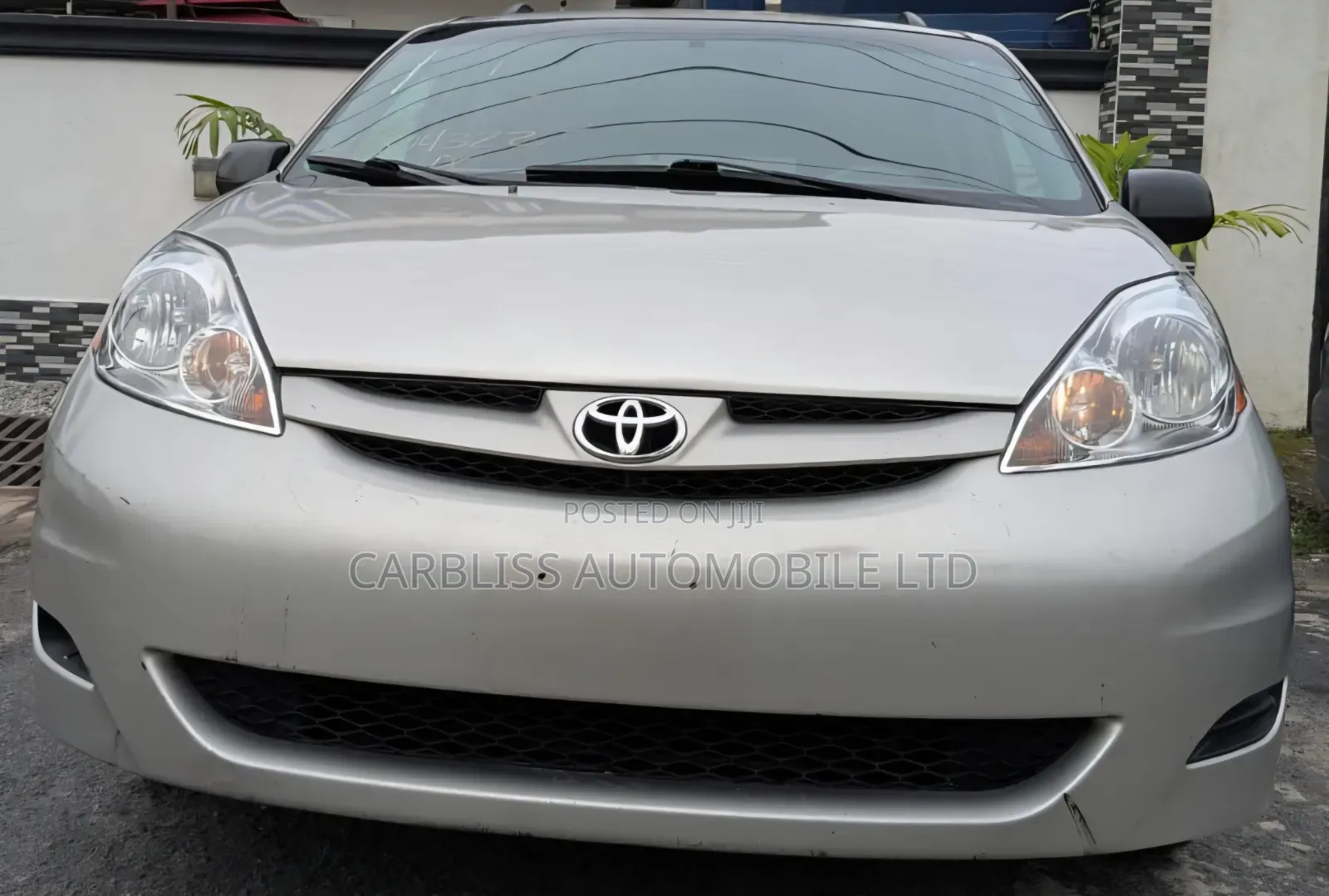 Toyota Sienna 2007 Ivory