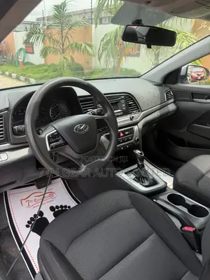 Hyundai Elantra 2016 Gray