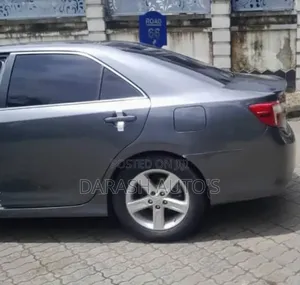 Toyota Camry 2014 Gray
