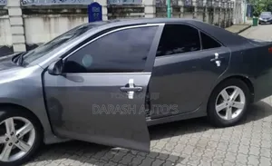 Toyota Camry 2014 Gray