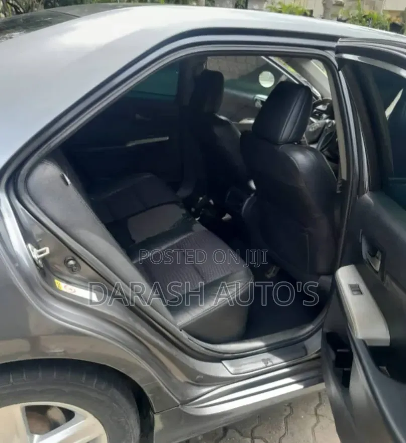 Toyota Camry 2014 Gray
