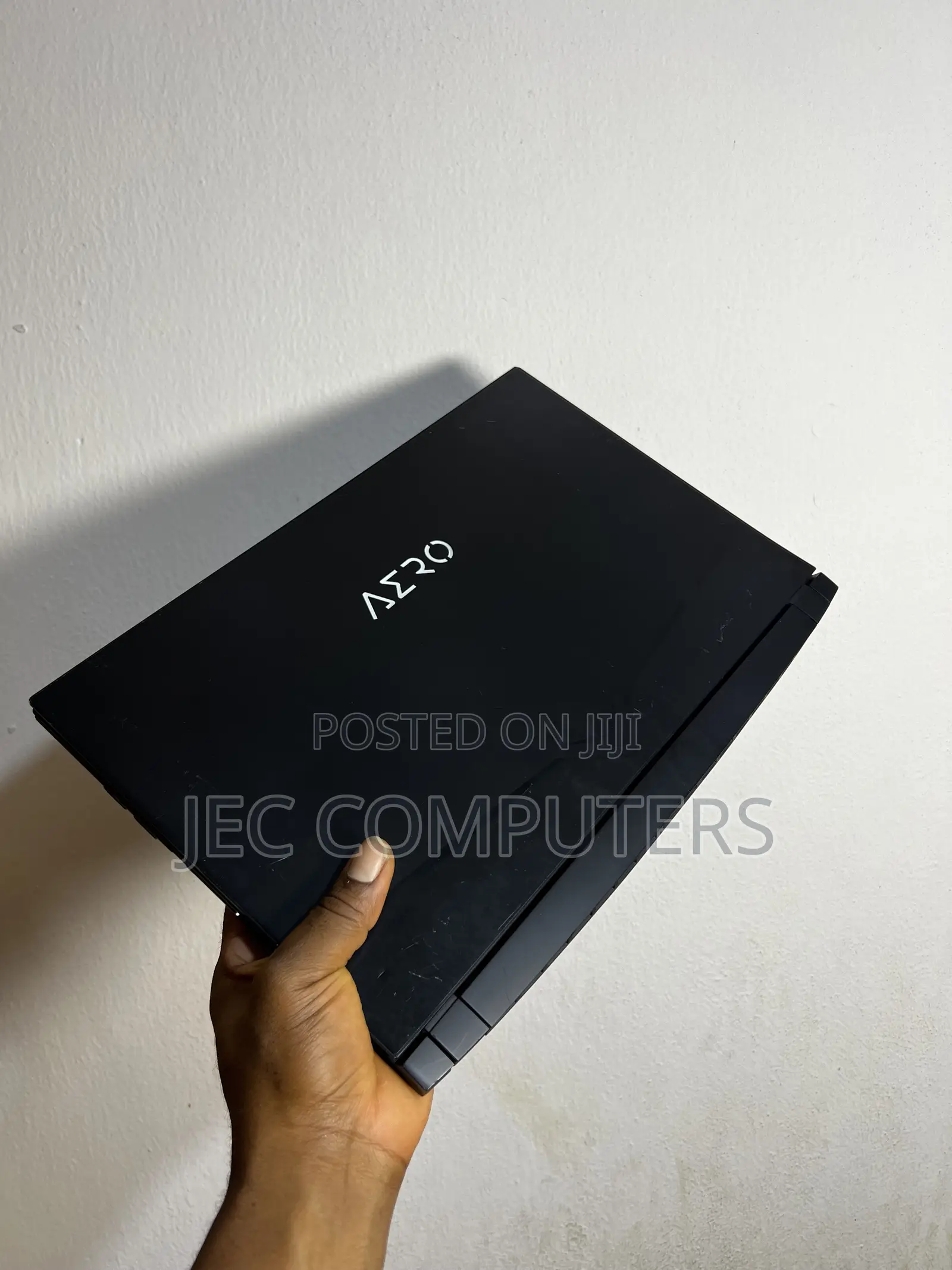 Laptop Gigabyte AERO 15 OLED 16GB Intel Core i7 SSD 512GB