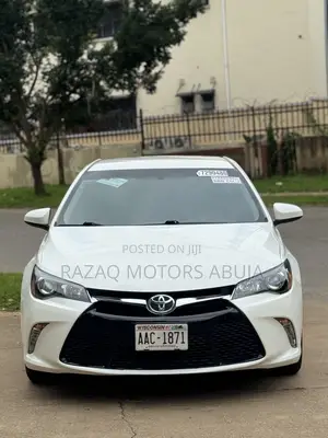 Toyota Camry XSE 4dr Sedan (2.5l 4cyl 6A) 2016 White