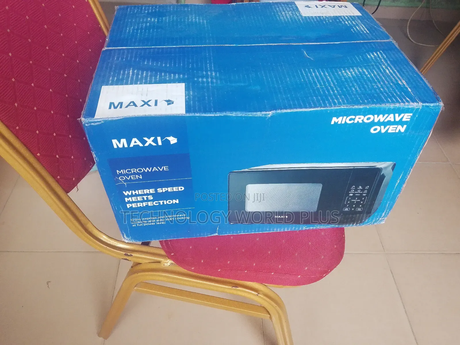 Stylish Compact Maxi 20L Microwave, 700w Digital
