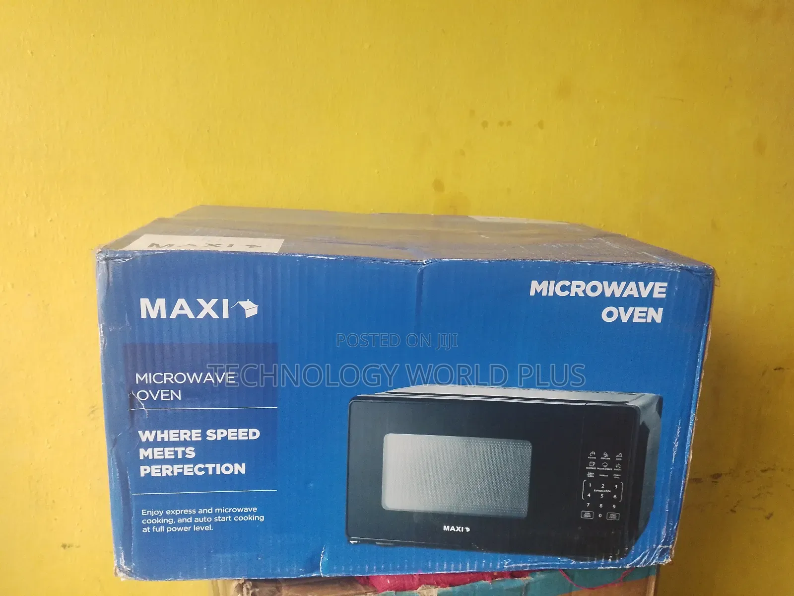 Stylish Compact Maxi 20L Microwave, 700w Digital