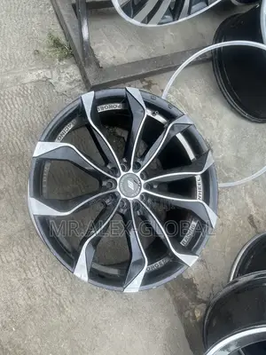 18 INCHES Toyota Corolla Rim and Universal