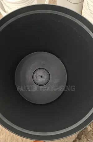 20 LTRS Black Paint Buckets