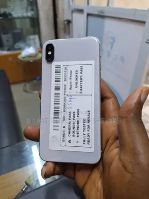 Apple iPhone X 256 GB White