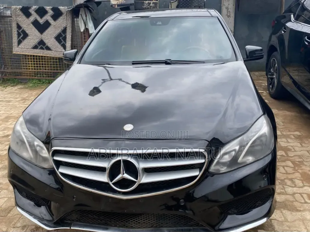 Mercedes-Benz E350 2012 Black