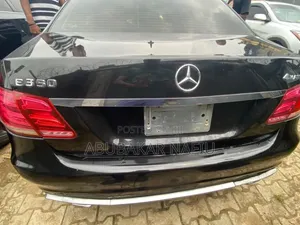 Mercedes-Benz E350 2012 Black