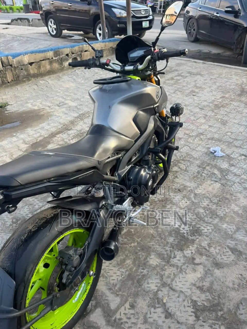 Yamaha 2018 Gray