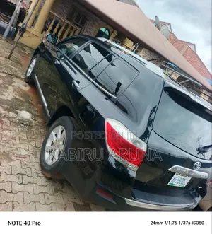 Toyota Highlander 2010 Black