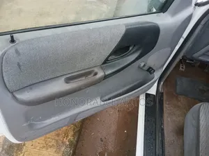 Ford Windstar 3.8 1995 White