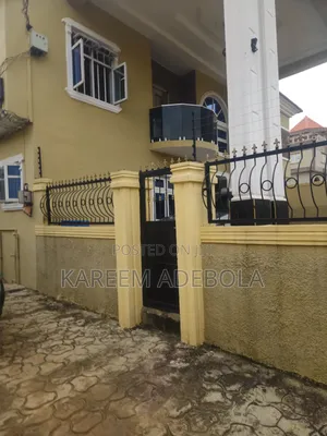 1bdrm Block of Flats in United Estate, Yakoyo/Alagbole for rent