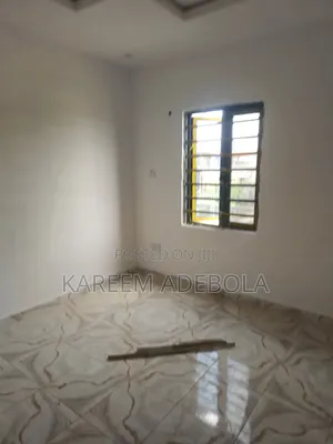 1bdrm Block of Flats in Kayode, Yakoyo/Alagbole for rent