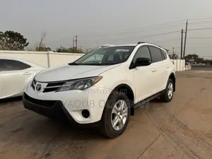 Toyota RAV4 2013 White