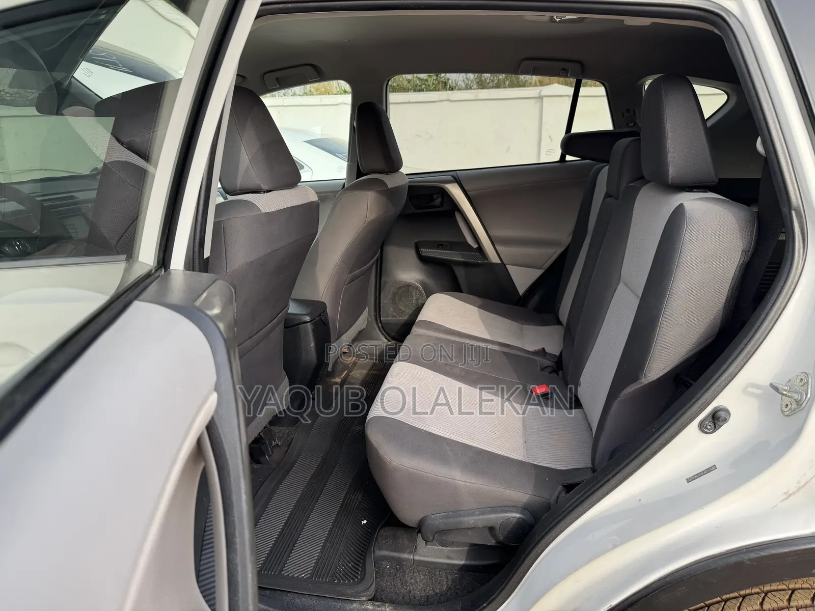 Toyota RAV4 2013 White