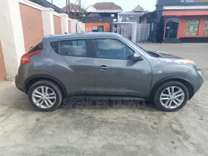Nissan Juke 2012 Gray