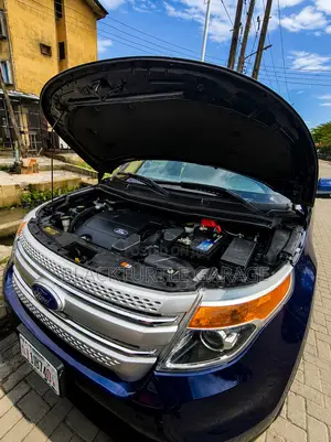 Ford Explorer 2011 Blue