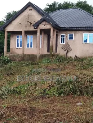 4bdrm House in Shimawa for sale