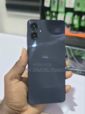 Samsung Galaxy A06 64 GB Blue