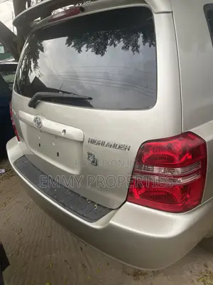 Toyota Highlander 2004 Gold