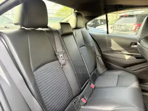 Toyota Corolla XSE 2020 Blue