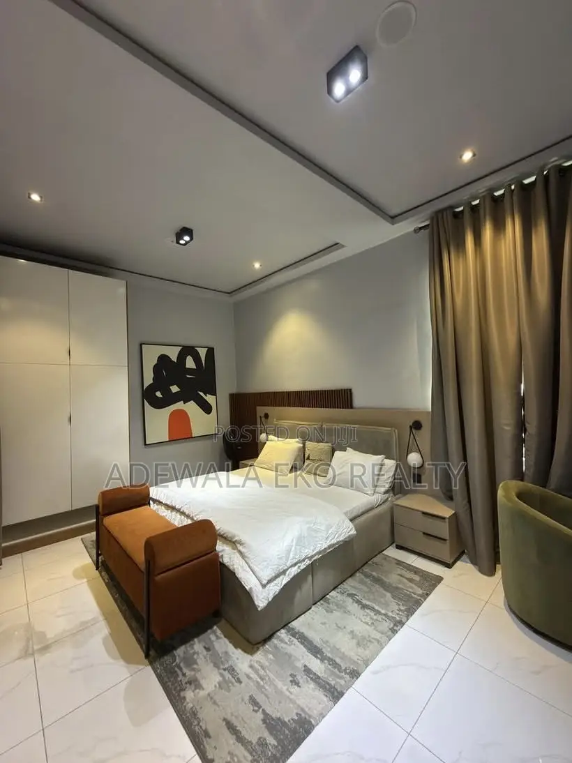 New 2-Bedroom Shortlet Ikate, Lekki – PS5, Pool Elevator