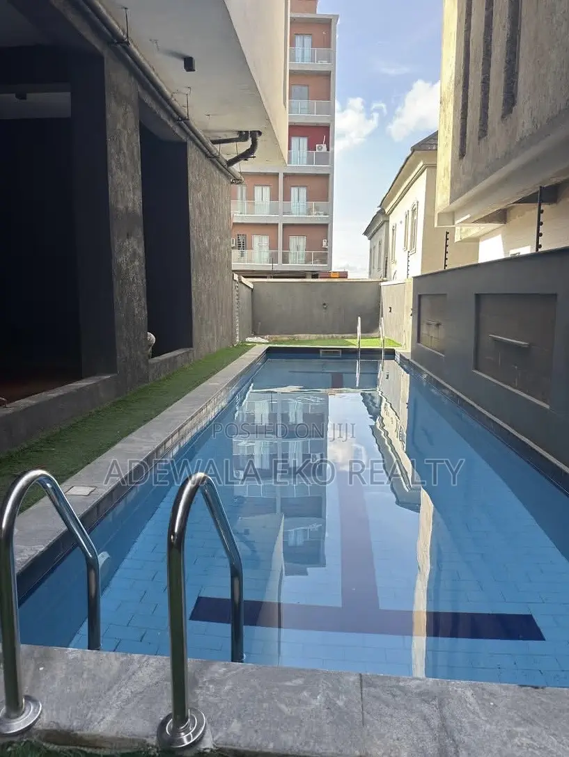 New 2-Bedroom Shortlet Ikate, Lekki – PS5, Pool Elevator