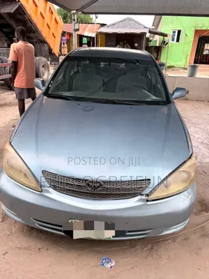Toyota Camry 2004 Blue