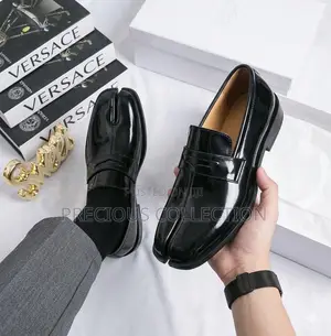Top Quality Maison Margiela Trendy Black Loafers