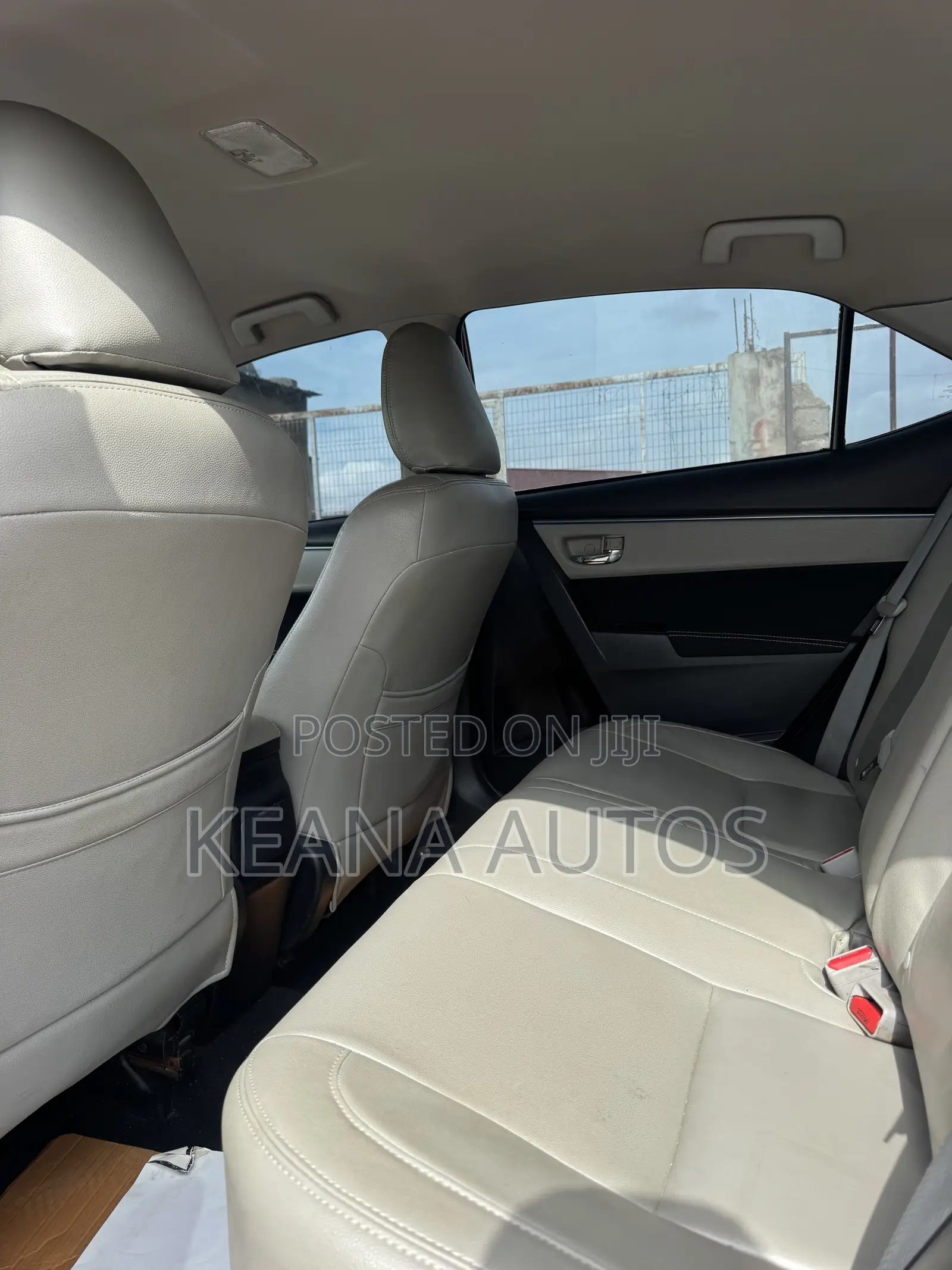 Toyota Corolla 2015