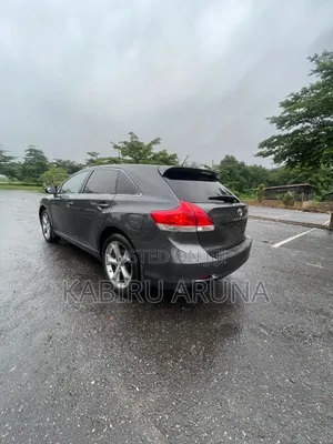 Toyota Venza 2010 Gray