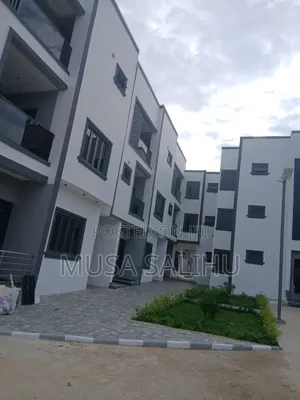 4bdrm Duplex in Dape 2 Urban for sale